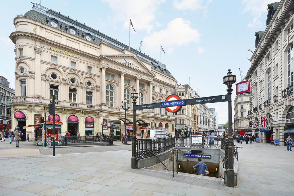 Piccadilly Circus Apartments لندن المظهر الخارجي الصورة