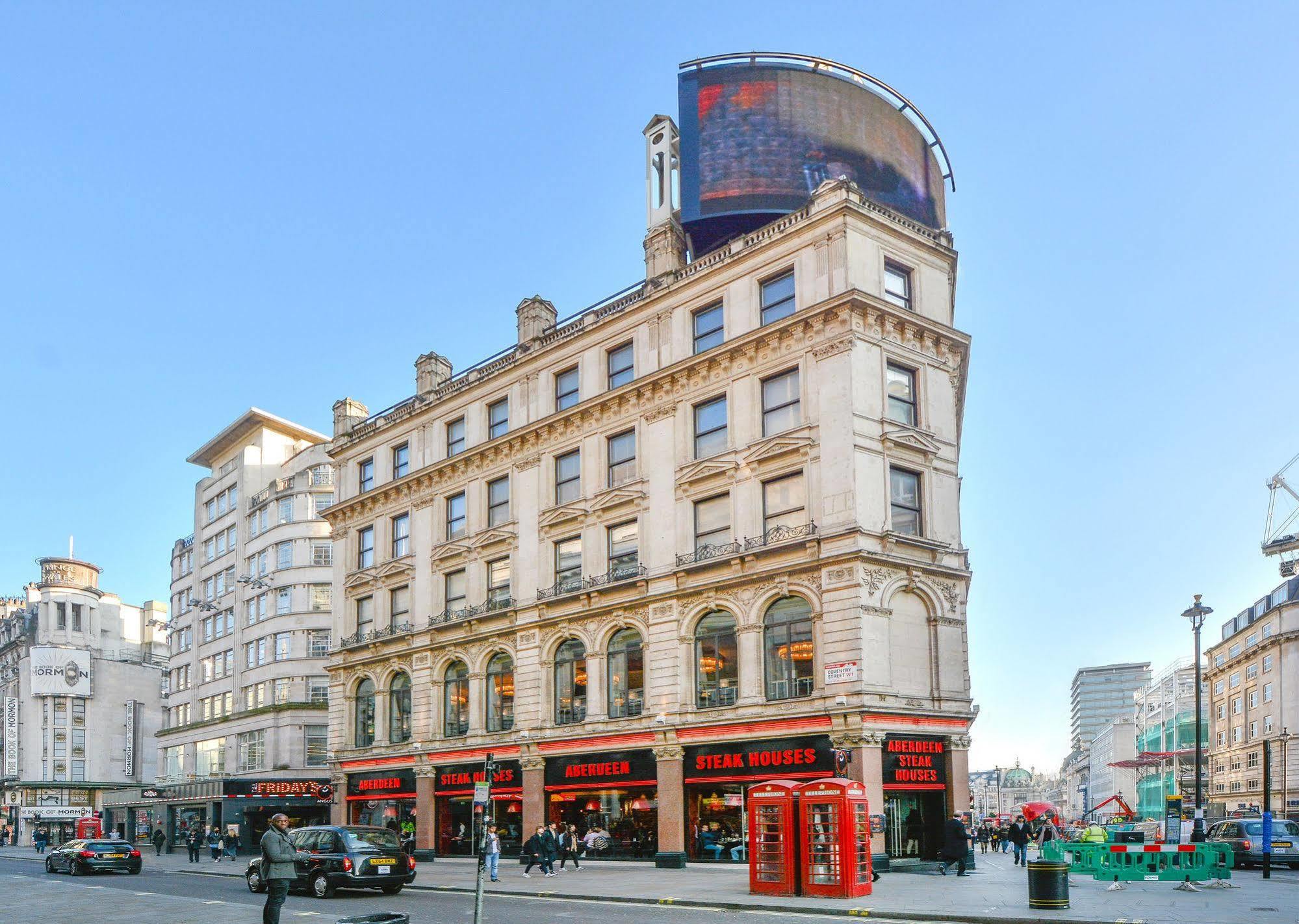 Piccadilly Circus Apartments لندن المظهر الخارجي الصورة