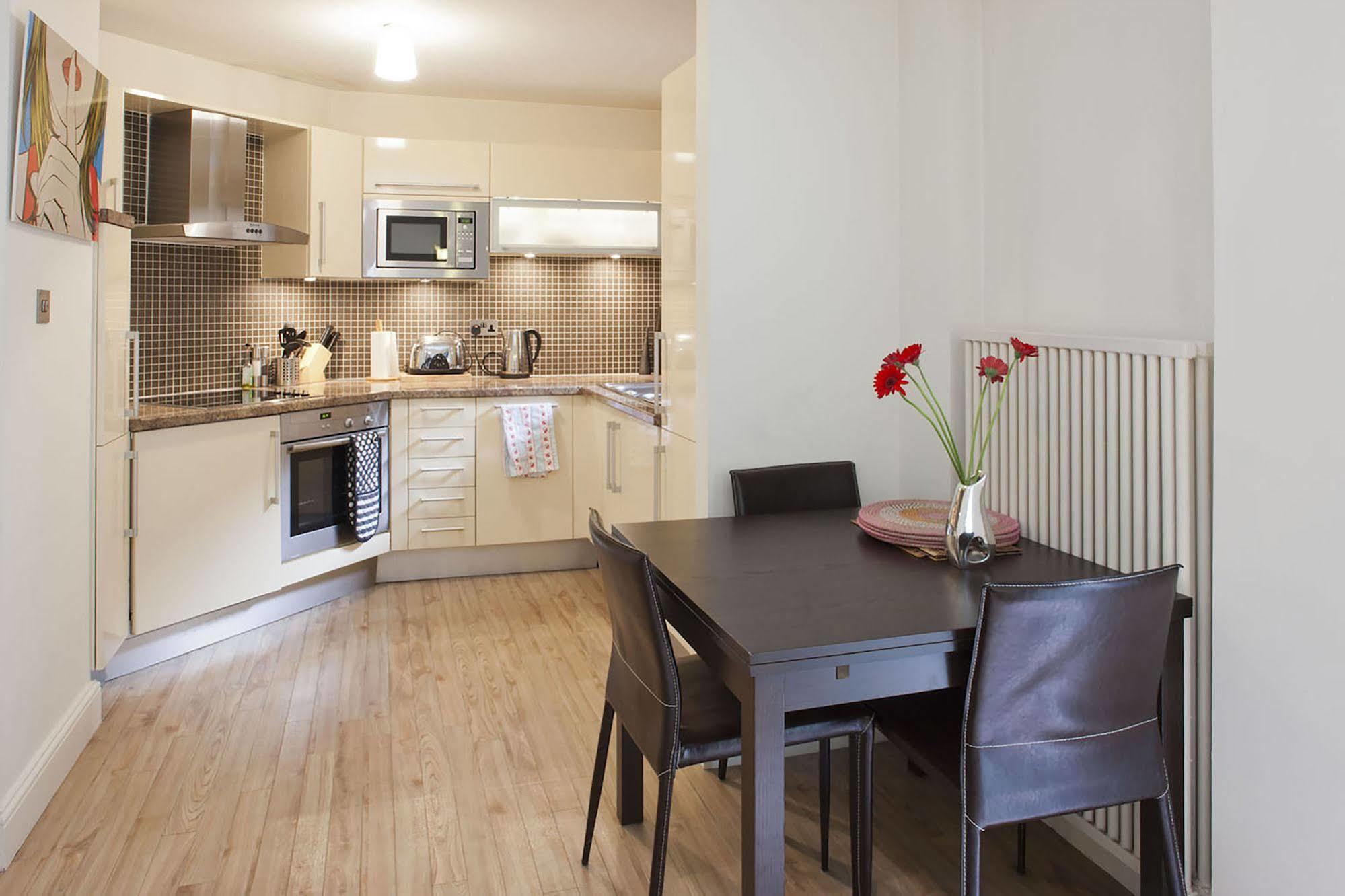 Piccadilly Circus Apartments لندن المظهر الخارجي الصورة